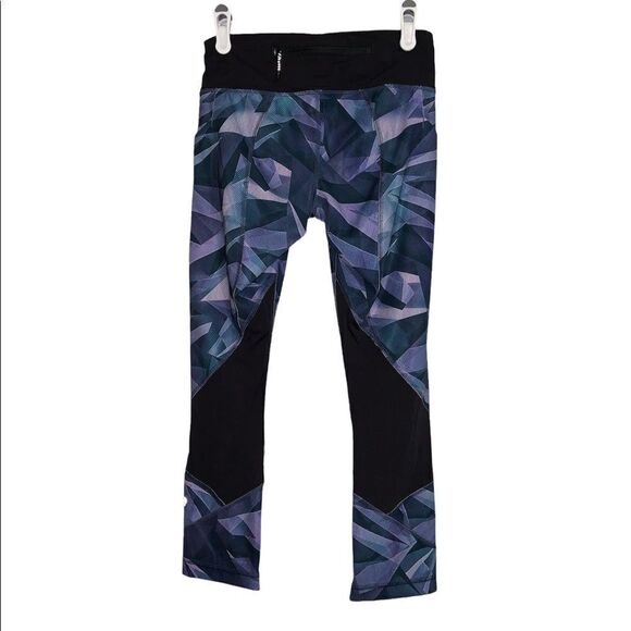 Lululemon Pace Rival Crop Pretty Prism Multi / Black - Picture 3 of 12